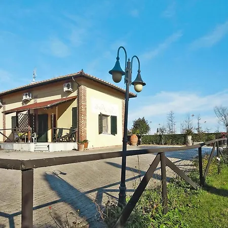 Hesse Farm Borgo Pinete Апартаменты