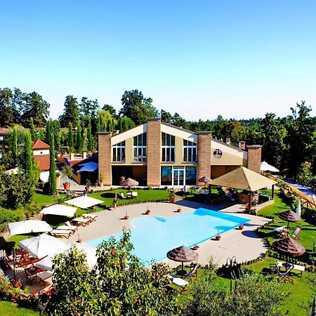Hesse Farm Borgo Pinete Апартаменты Le Vedute